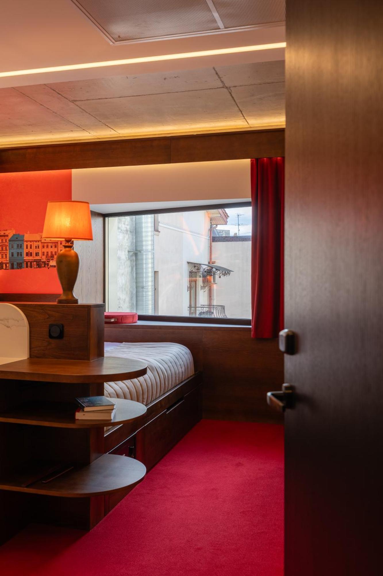 !Fest Hotel Rynok Square Lviv Exteriör bild